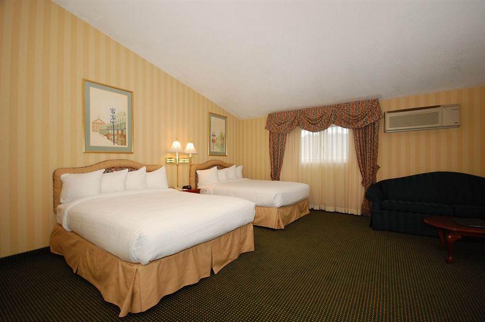 Best Western Plus, The Inn At Hampton Rum bild