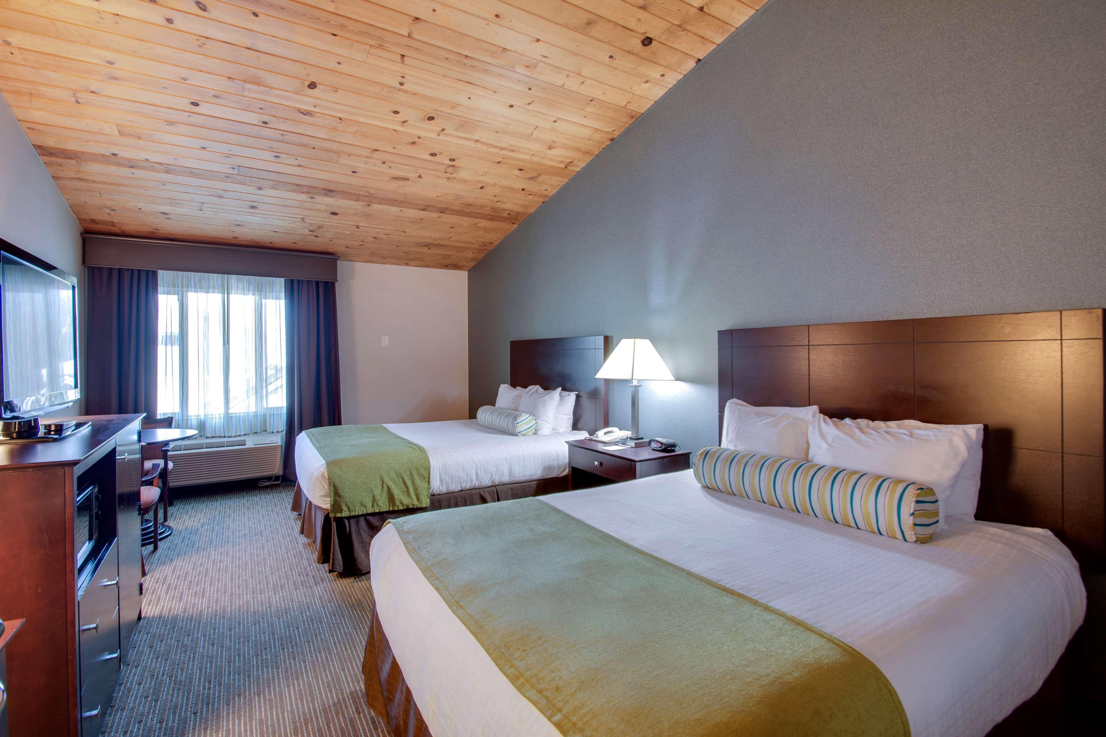 Best Western Plus, The Inn At Hampton Exteriör bild