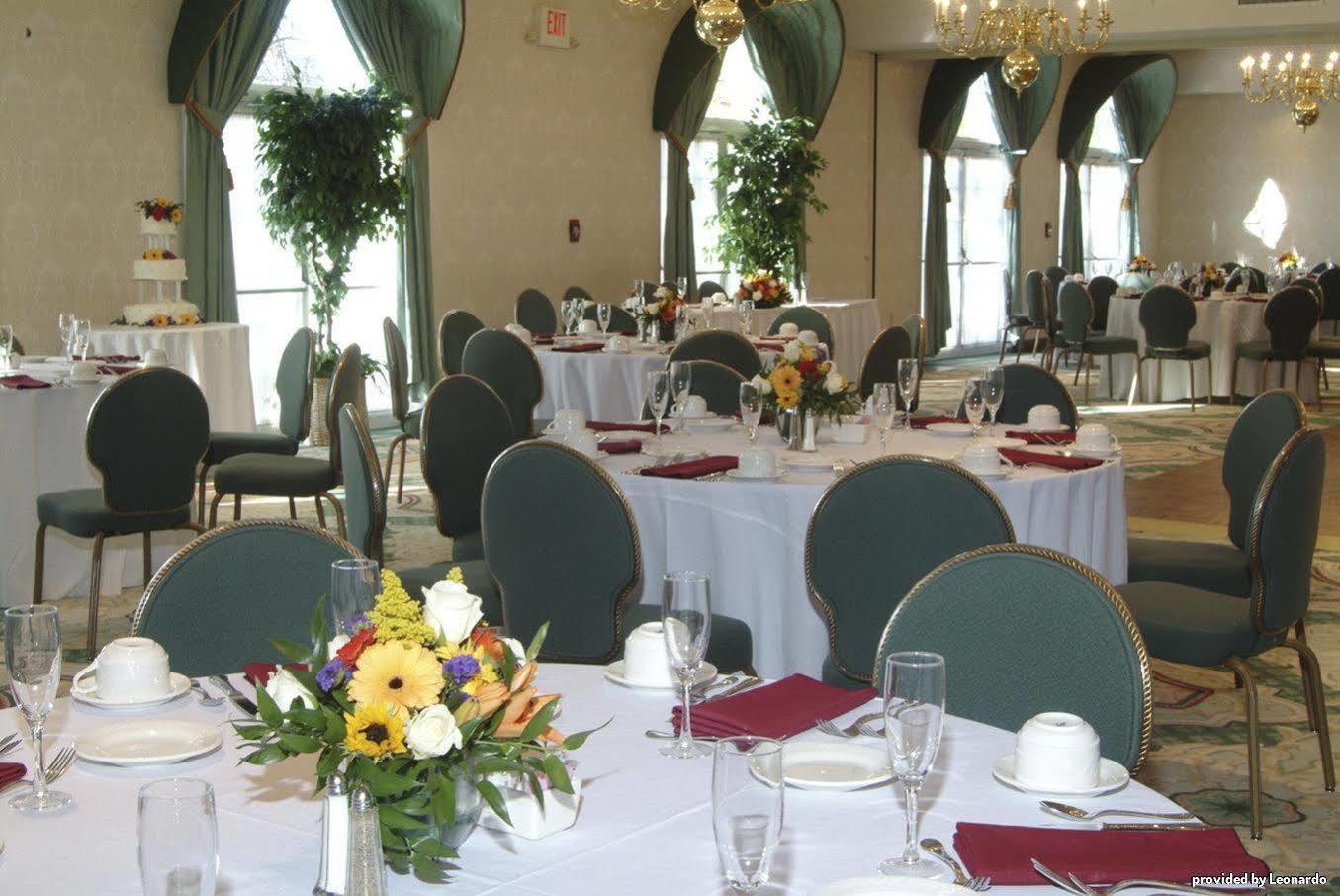Best Western Plus, The Inn At Hampton Restaurang bild