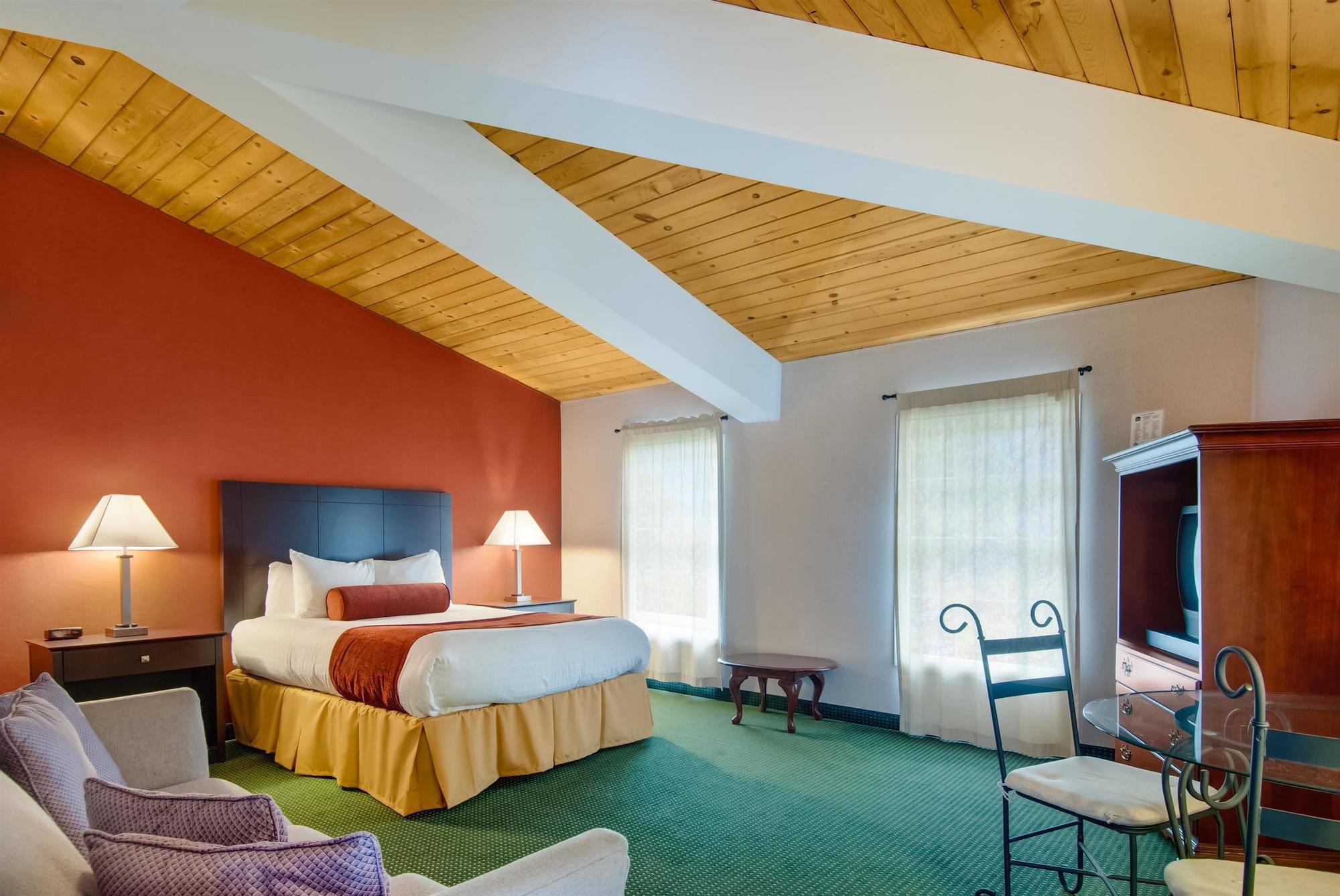 Best Western Plus, The Inn At Hampton Exteriör bild