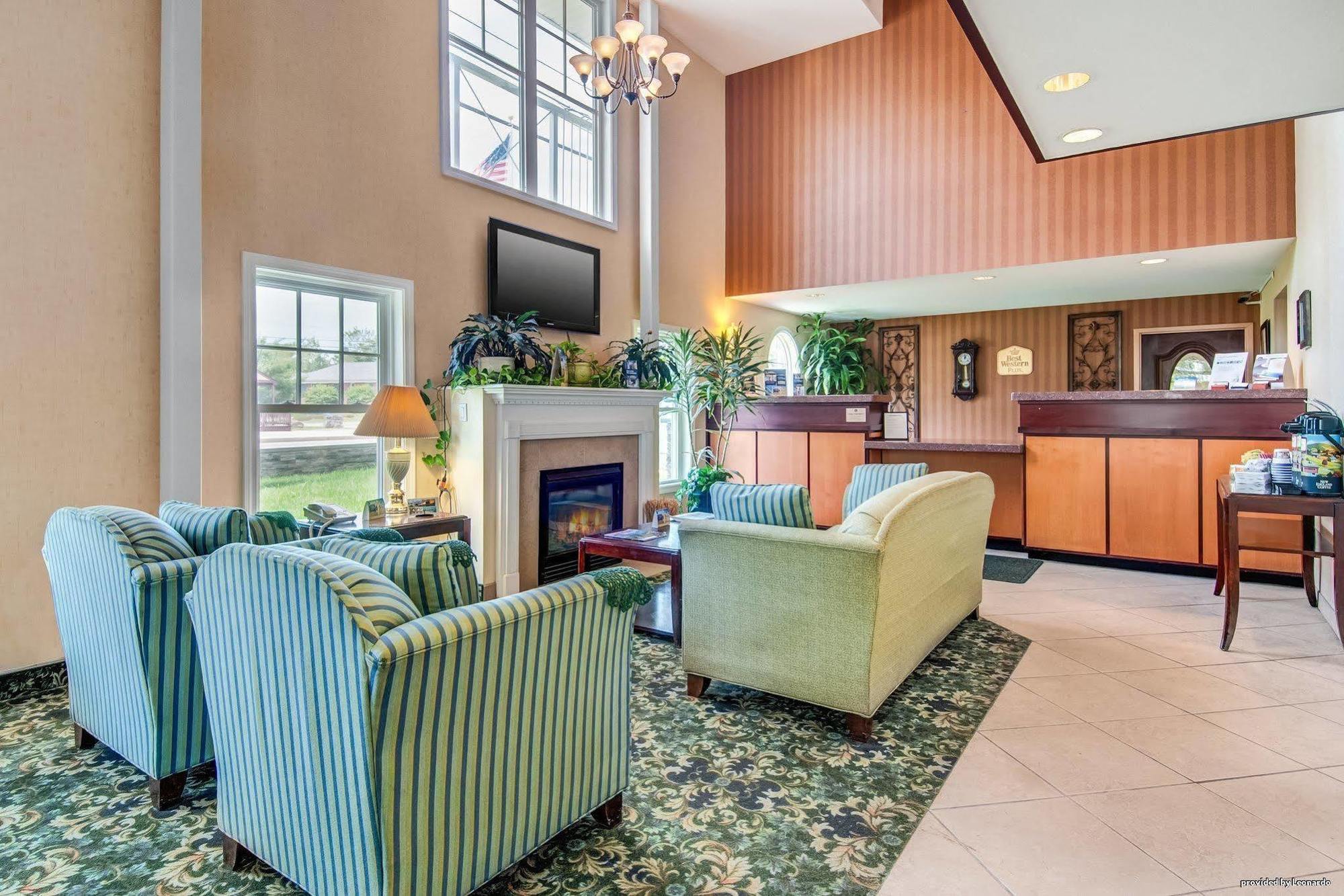 Best Western Plus, The Inn At Hampton Exteriör bild