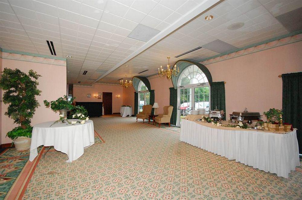 Best Western Plus, The Inn At Hampton Exteriör bild